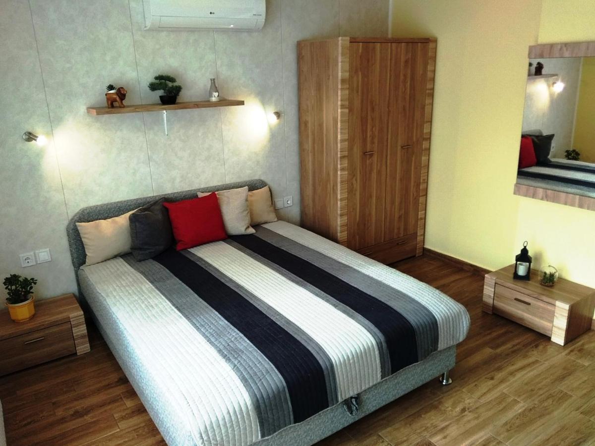 Tulipan Apartmanhaz Бюк Экстерьер фото